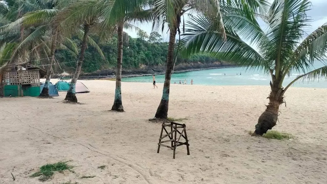 Laki Beach Premium Day gallery image 6